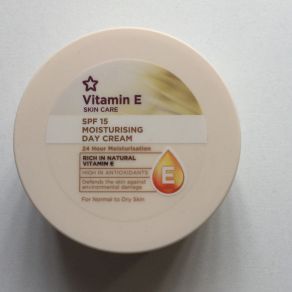 vitamin e spf15 moisturising cream